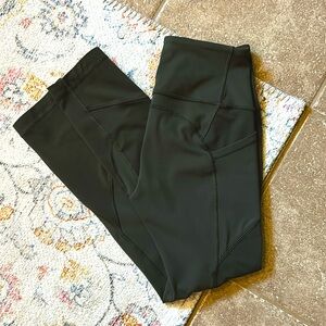 SALE! Lululemon Olive Leggings